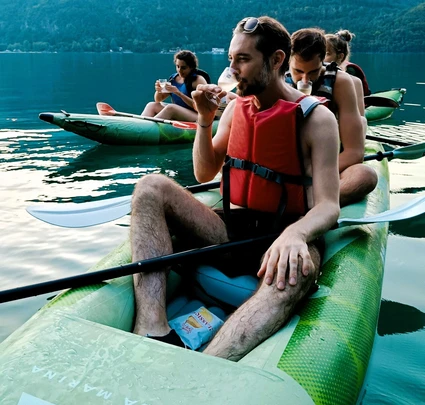 Aperitivo in Canoa a Peschiera del Garda: Tour tra le Mura UNESCO 2
